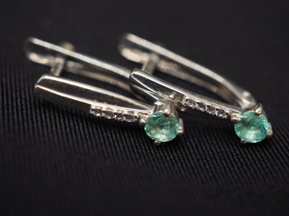 Серьги из серебра с натуральными бериллами и фианитами - 62