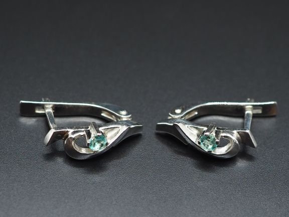 Серьги из серебра с натуральными бериллами - 77