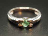 Серебряное кольцо с натуральным бериллом - 220
